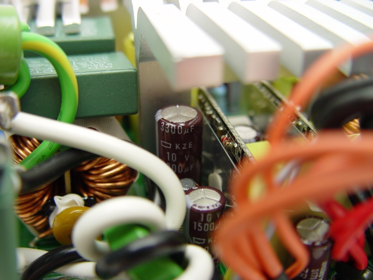 SilverStone Strider Gold Evolution 1000watt Power Supply Review