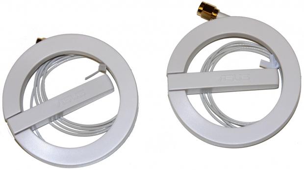 ASUS P8Z77-I Deluxe Mini-ITX (Intel Z77) Motherboard Review 06