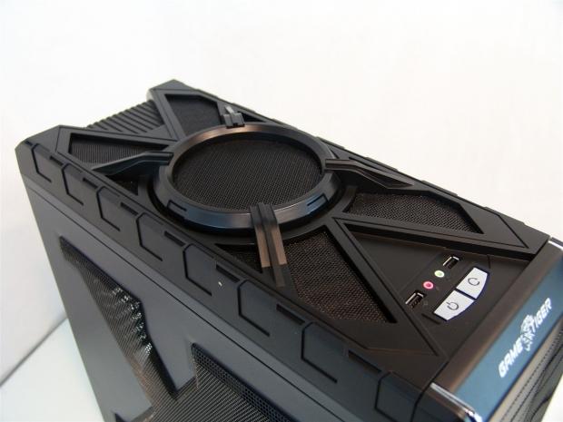 GameTiger Xniper PR-3 Mid-Tower Gaming Chassis Review 09