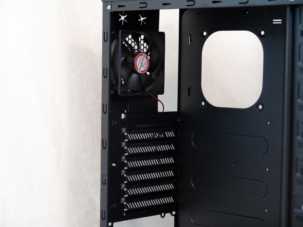 GameTiger Xniper PR-3 Mid-Tower Gaming Chassis Review 20