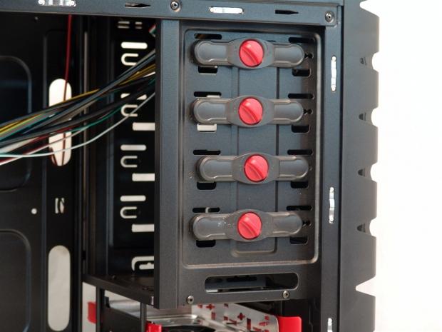 Sentey GS-6070 II Abaddom Mid-Tower Chassis Review 16