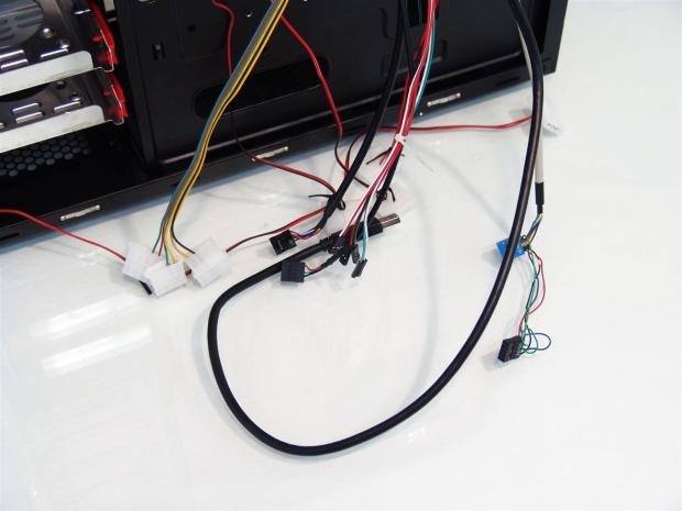 Sentey GS-6070 II Abaddom Mid-Tower Chassis Review 22