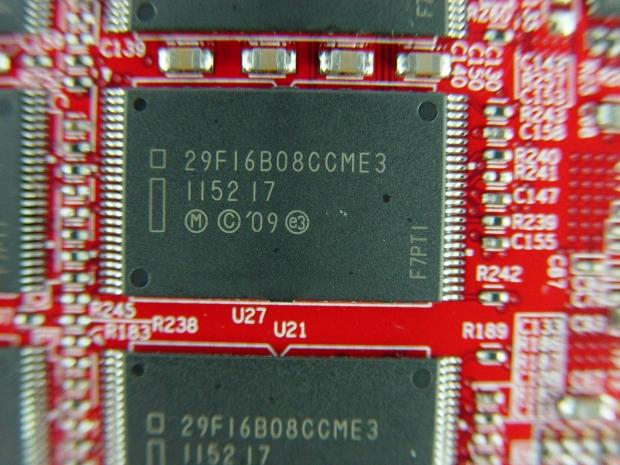 SuperSSpeed S302 Hyper Gold MLC 240GB SSD Review 30