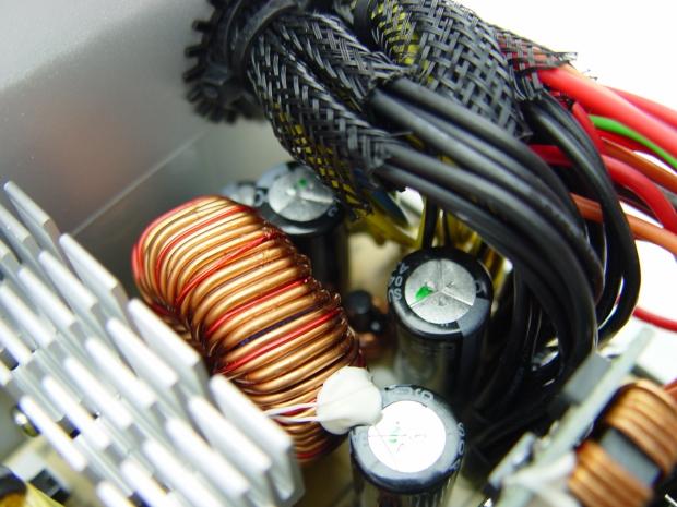 In-Win GreenMe 750-watt 80 PLUS Bronze Power Supply Review 23 In-Win GreenMe 750-watt 80 PLUS Bronze Power Supply Review 23