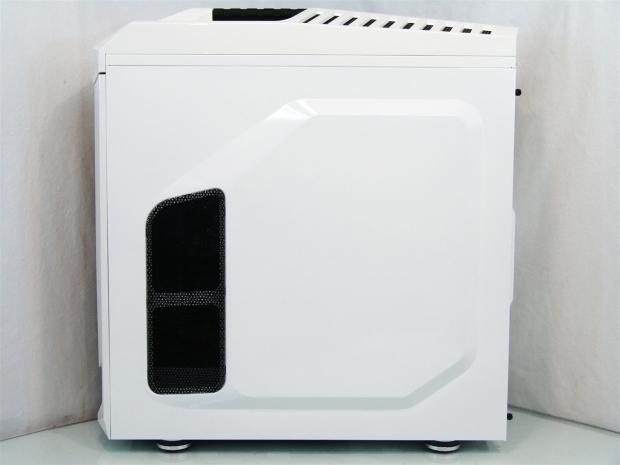 Cooler Master Storm Stryker Full-Tower Chassis Review 13 Cooler Master Storm Stryker Full-Tower Chassis Review 13