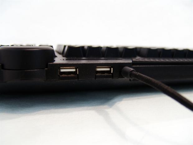 AZiO Levetron Mech5 Gaming Keyboard Review 17 AZiO Levetron Mech5 Gaming Keyboard Review 17