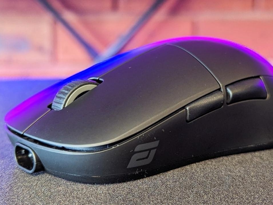 Endgame Gear XM2we Wireless Gaming Mouse Review