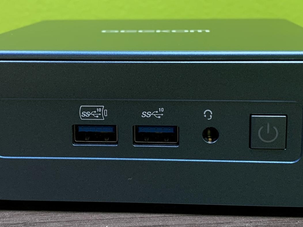 GEEKOM Mini IT13 PC Review - The fastest Mini PC we've tested