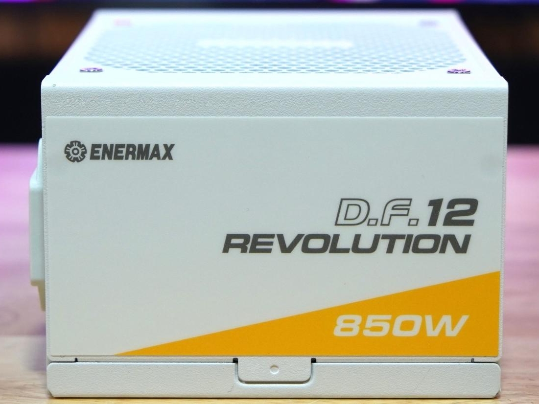 レグザム PowerRex M120 MARBLEBRON 850 Watt 80 PLUS Bronze Semi-Modular Power Supply