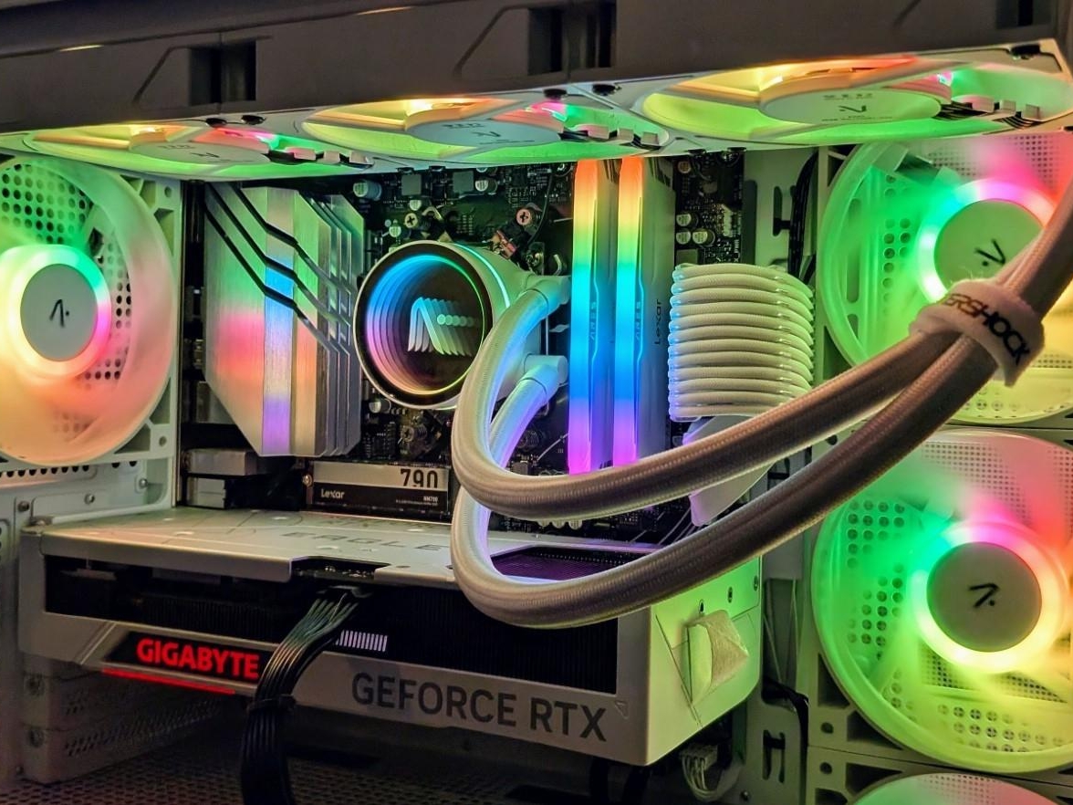Aftershock PC Nimbus (7800X3D + RTX 4070 SUPER) Gaming PC Review