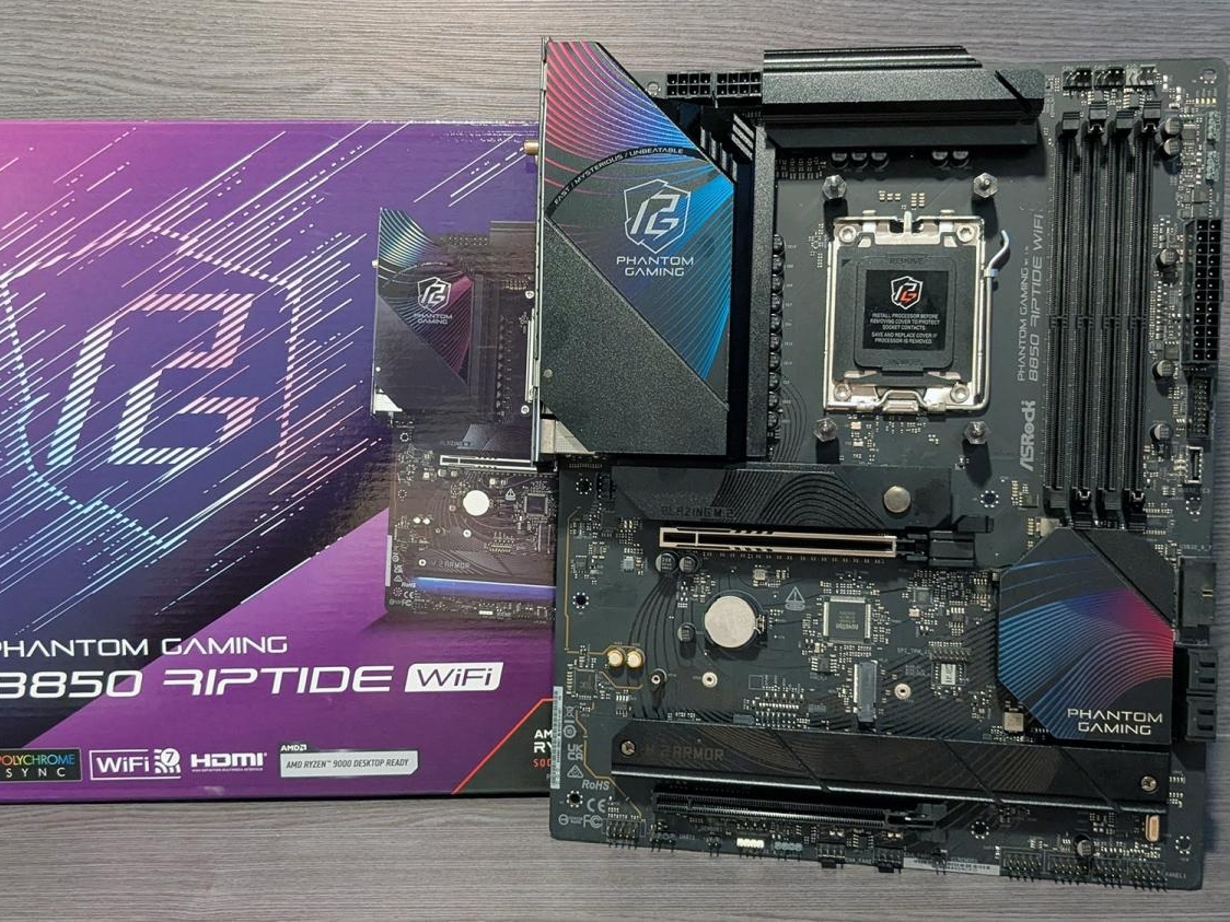 11041_asrock-phantom-gaming-