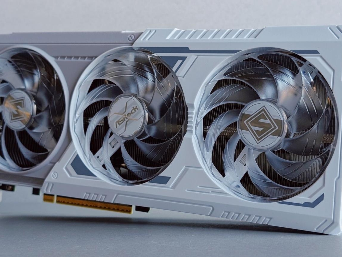 11076_asrock-radeon-rx-9060-xt