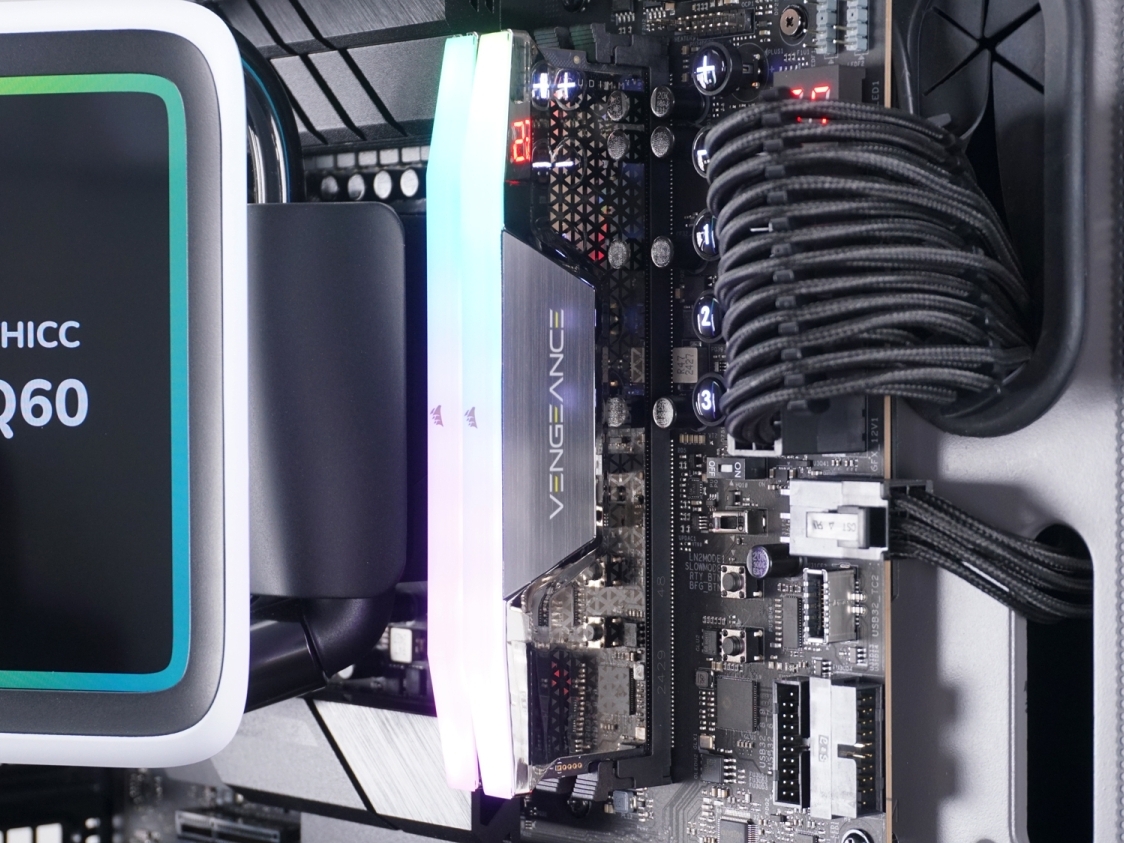 Corsair Vengeance RGB DDR5-8400 CUDIMM 48GB Dual-Channel Memory