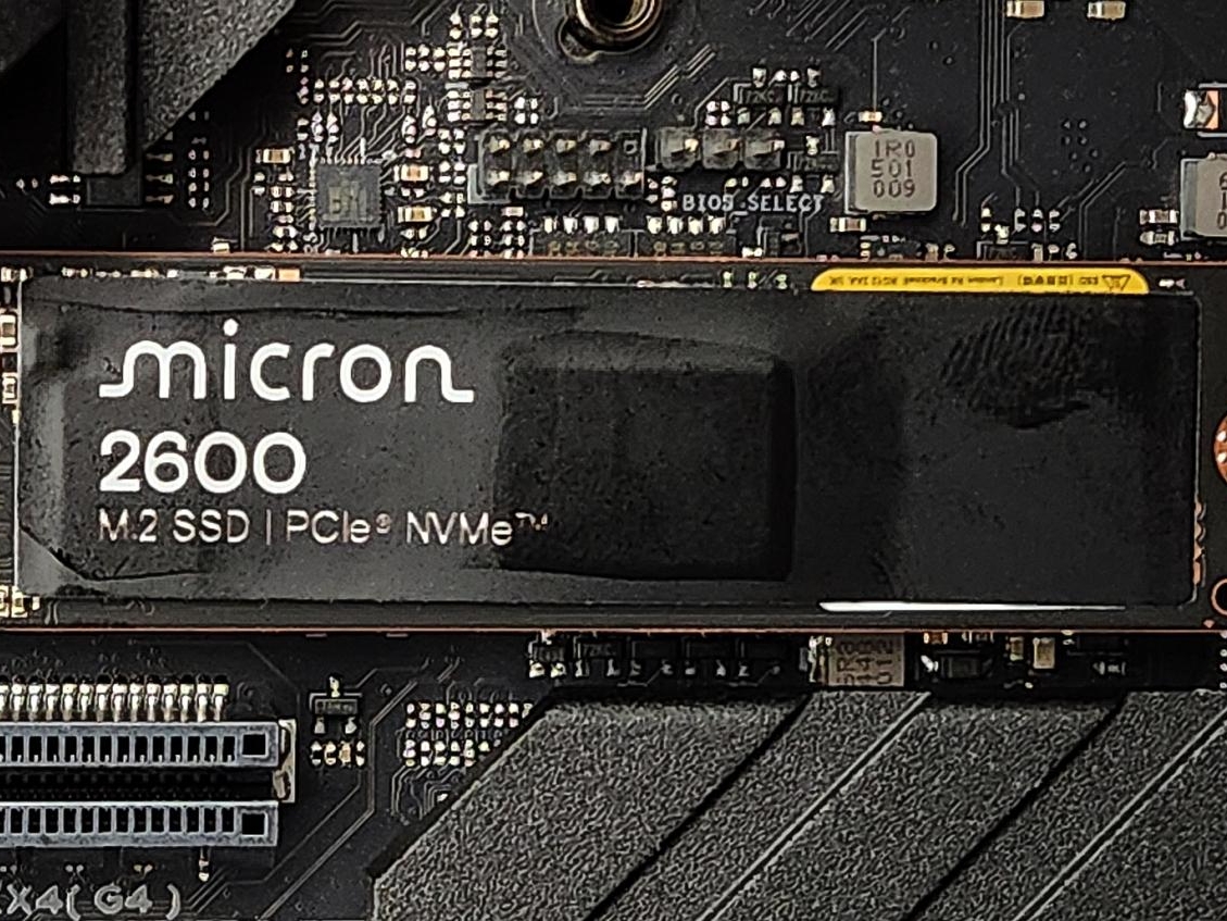 11090_micron-2600-2tb-ssd-