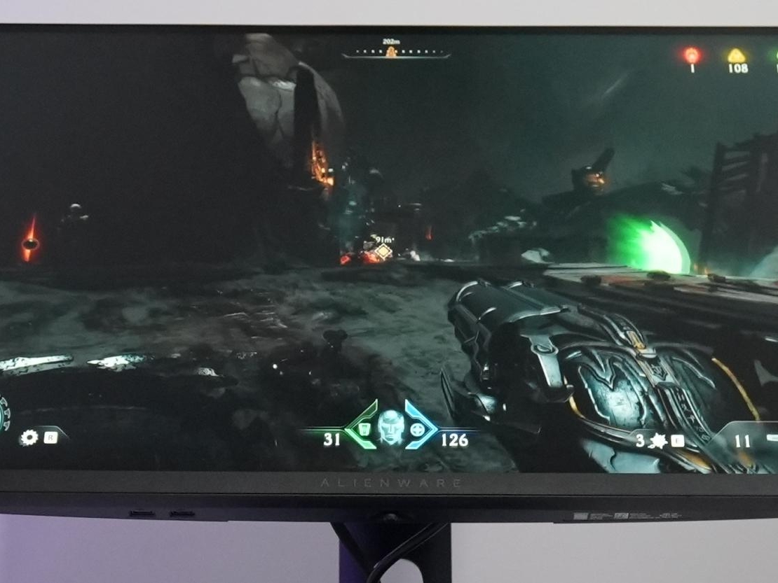 11101_alienware-aw2725dm-