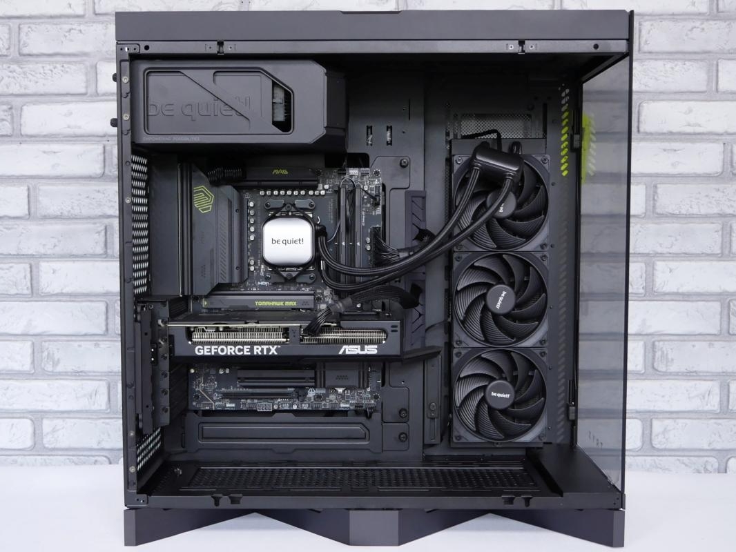 TRYX LUCA L70 Rev 1.0 Mid-Tower Chassis Review