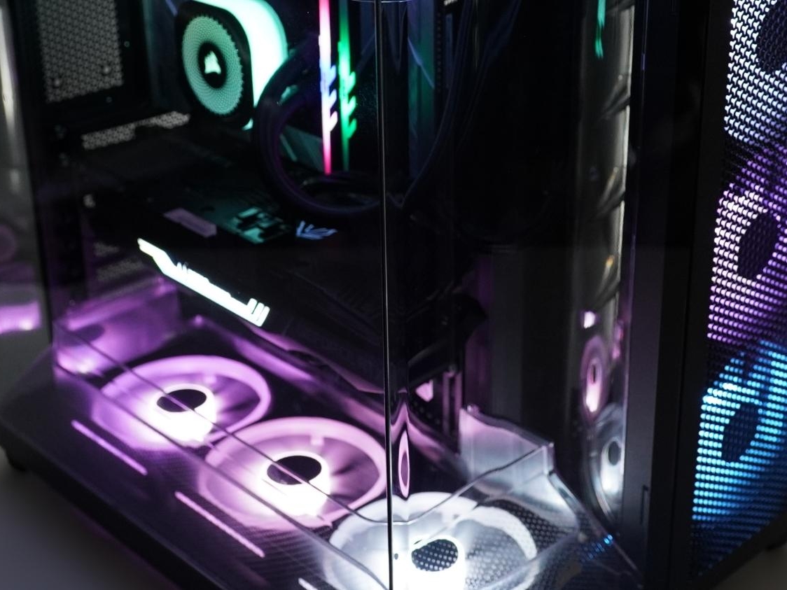 Corsair Air 5400 LX-R RGB iCUE LINK Mid-Tower Chassis Review