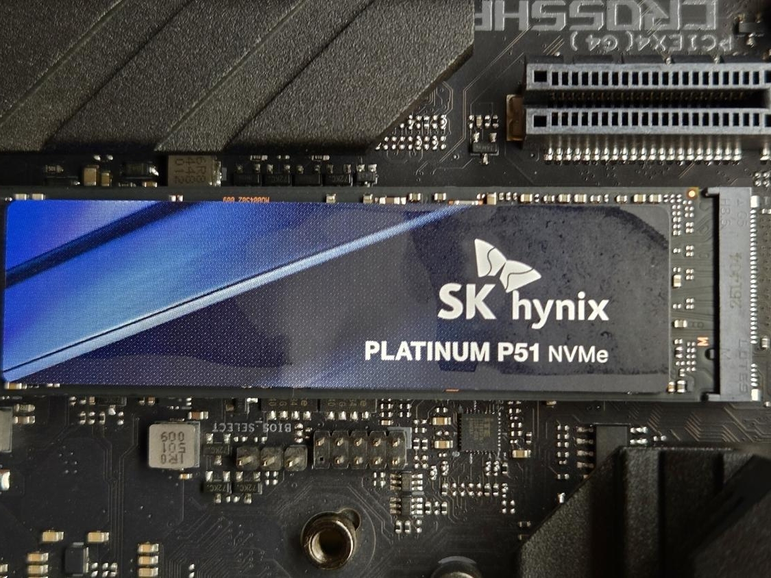 11304_sk-hynix-platinum-p51-