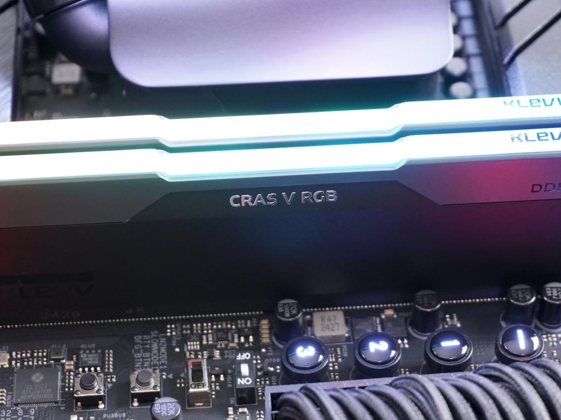 11320_klevv-cras-rgb-ddr5-9200
