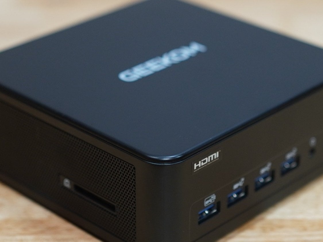 GEEKOM IT13 MAX Review: Intel Core Ultra 9 185H mini PC adds Wi-Fi