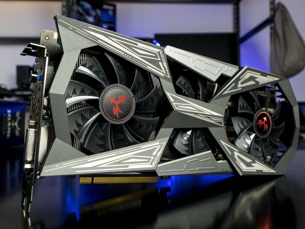 8465_colorful-igame-gtx-1070-