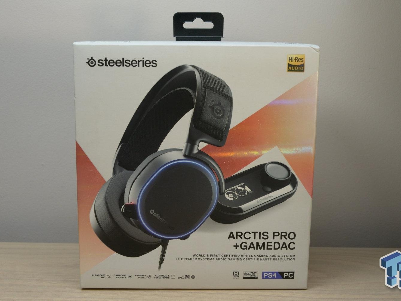 Steelseries online Arctis pro + Gamedac