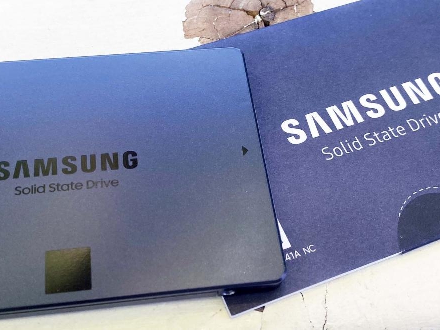 9505_samsung-870-qvo-4tb-nand-