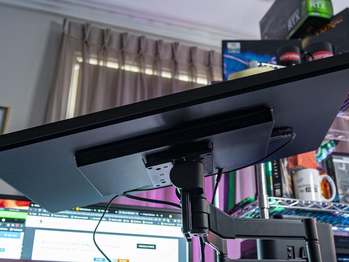 9958_ergotron-trace-single-