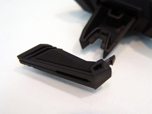 Cooler Master Storm Skorpion Mouse Bungee Review 11