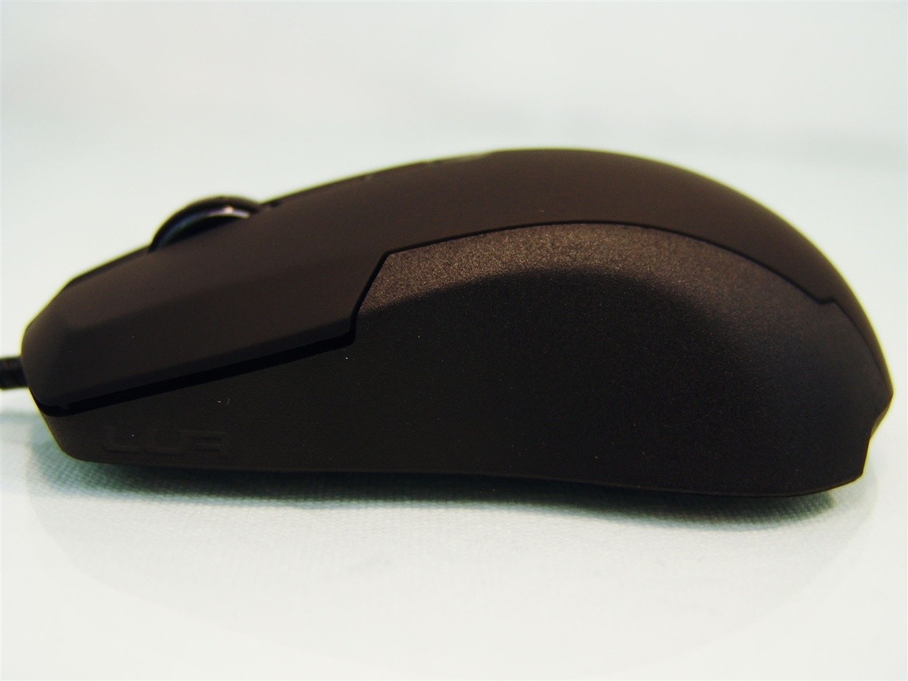 ROCCAT LUA Tri-Button Optical Gaming Mouse Review