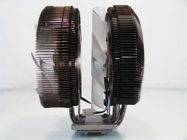 Zalman CNPS9900DF Dual Tower CPU Cooler Review 10 Zalman CNPS9900DF Dual Tower CPU Cooler Review 10