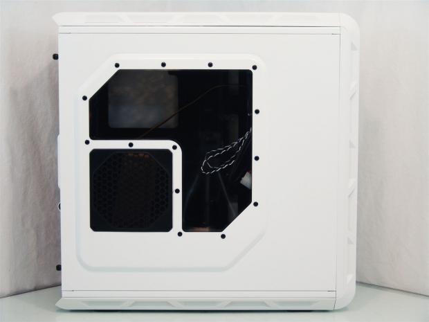 Cougar Evolution Galaxy Full Tower Chassis Review 10 Cougar Evolution Galaxy Full Tower Chassis Review 10