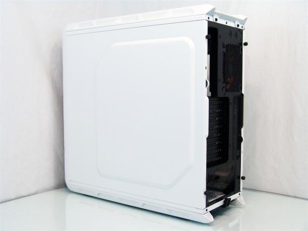 Cougar Evolution Galaxy Full Tower Chassis Review 12 Cougar Evolution Galaxy Full Tower Chassis Review 12