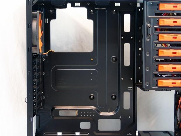 Cougar Evolution Galaxy Full Tower Chassis Review 19 Cougar Evolution Galaxy Full Tower Chassis Review 19