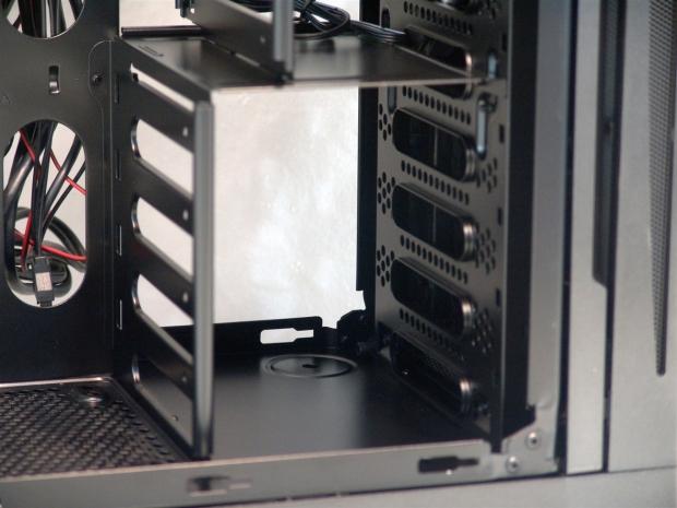 BitFenix Ghost Mid-Tower Chassis Review 21 BitFenix Ghost Mid-Tower Chassis Review 21