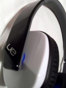 Logitech Ultimate Ears 4000 On-Ear Headset Review 6