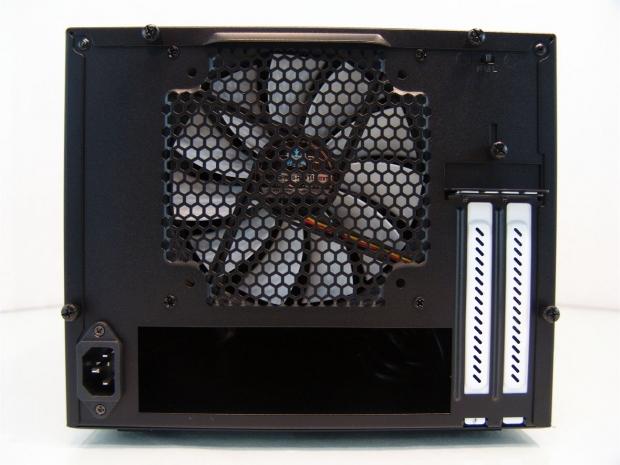 Fractal Design Node 304 Mini-ITX Chassis Review 10