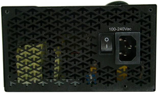 FSP Aurum 92+ PT-650M 650W 80 PLUS Platinum Power Supply Review 13