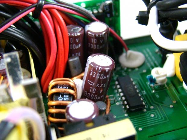 FSP Aurum 92+ PT-650M 650W 80 PLUS Platinum Power Supply Review 22