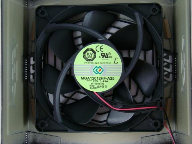FSP Aurum 92+ PT-650M 650W 80 PLUS Platinum Power Supply Review 23