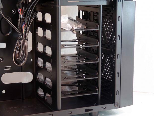 Antec GX700 Military Themed Mid-Tower Chassis Review 17