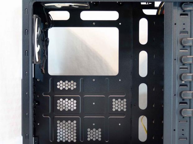 Zalman MS800 ATX Mid-Tower Chassis Review 19