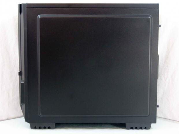 AZZA Silentium 920B Mid-Tower Chassis Review 13 AZZA Silentium 920B Mid-Tower Chassis Review 13