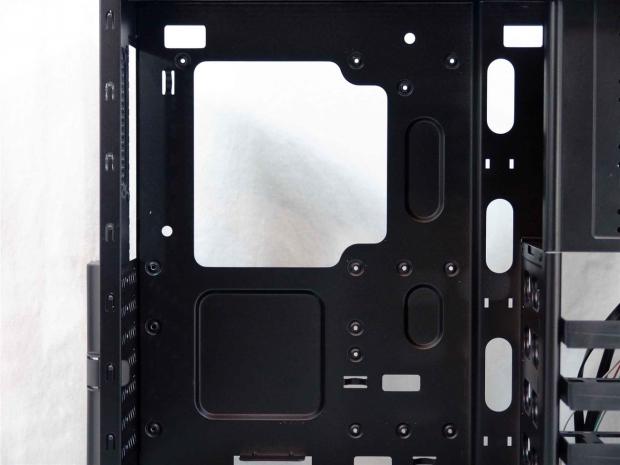 Silverstone Redline Series SST-RL04B Mid-Tower Chassis Review 18