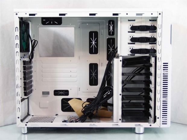 Nanoxia Deep Silence 2 Mid-Tower Chassis Review 15