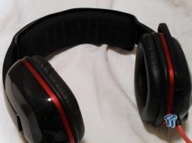 AZiO Levetron GH808 USB Gaming Headset Review 14