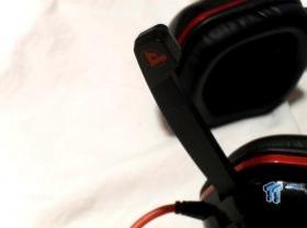 AZiO Levetron GH808 USB Gaming Headset Review 19