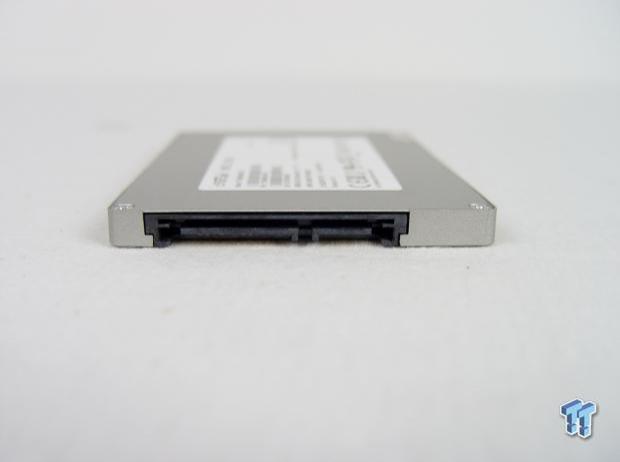 Crucial M500 960GB SSD Review 10