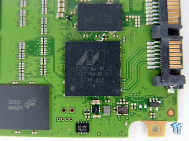 Crucial M500 960GB SSD Review 13