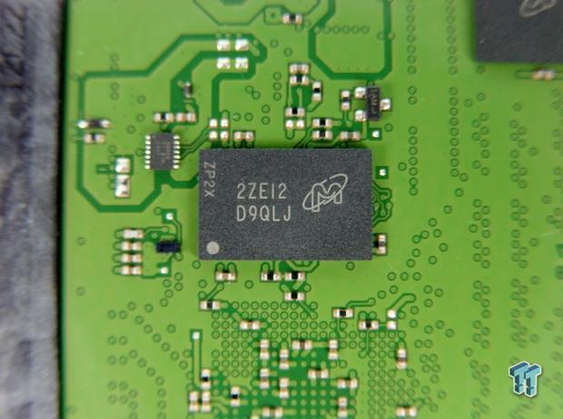 Crucial M500 960GB SSD Review 14